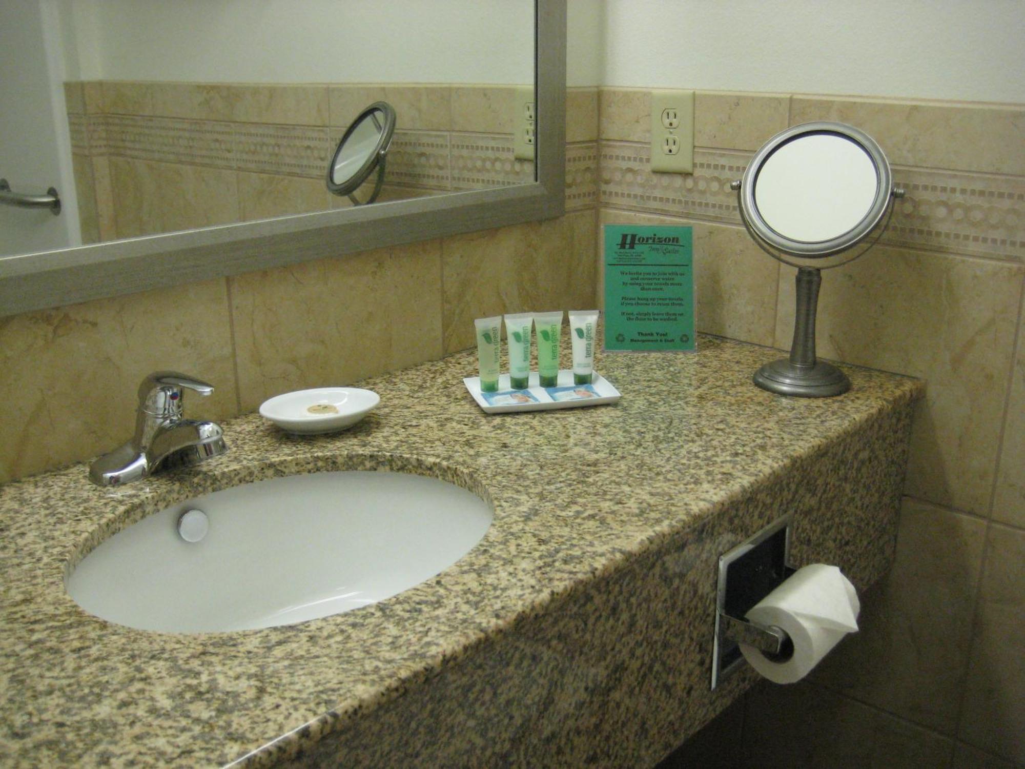Horizon Inn & Suites West Point ภายนอก รูปภาพ